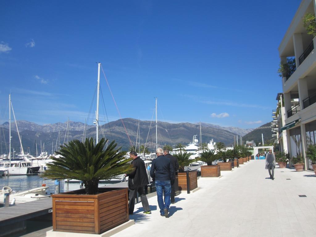 Apartments Delfin Tivat Dış mekan fotoğraf