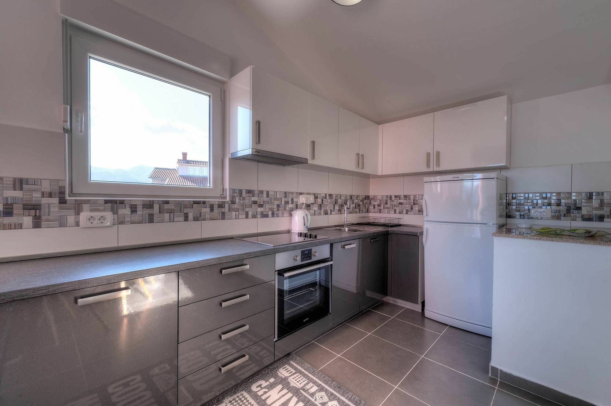 Apartments Delfin Tivat Dış mekan fotoğraf